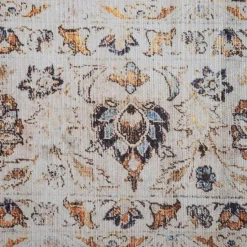 Banak Alfombras^Beim